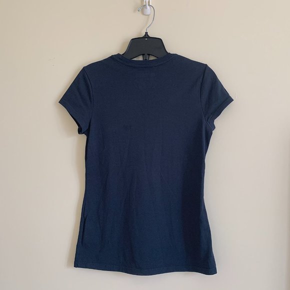 ✔️Nike Athletic Top✔️ - Picture 3 of 4